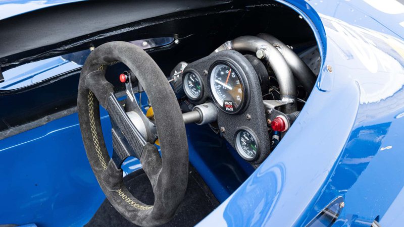 最奇特的F1六輪賽車Tyrrell P34複製品將進行拍賣。 摘自motor1.com